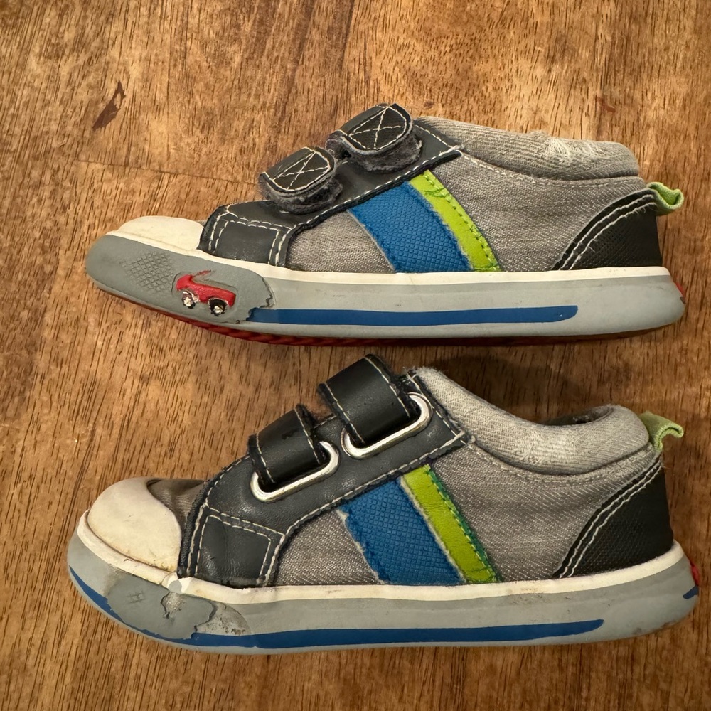 See Kai Run Sneakers Toddler size 7